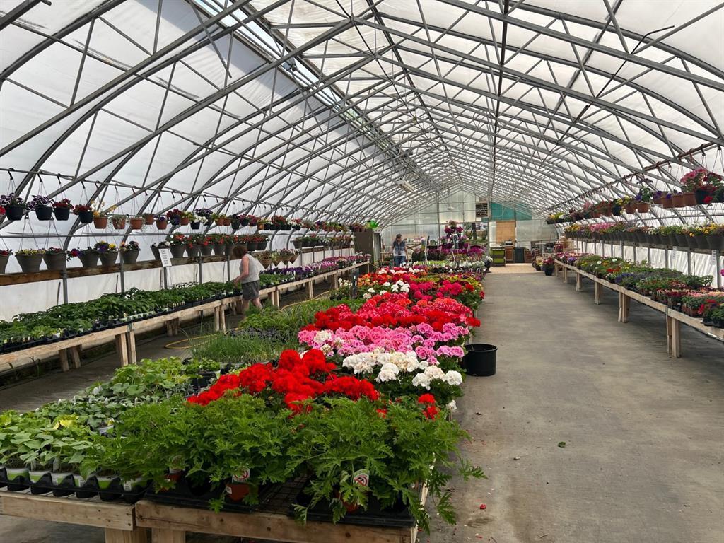 711 8 Av E, Bow Island, AB à vendre Photo de l’immeuble– Image 1 sur 39