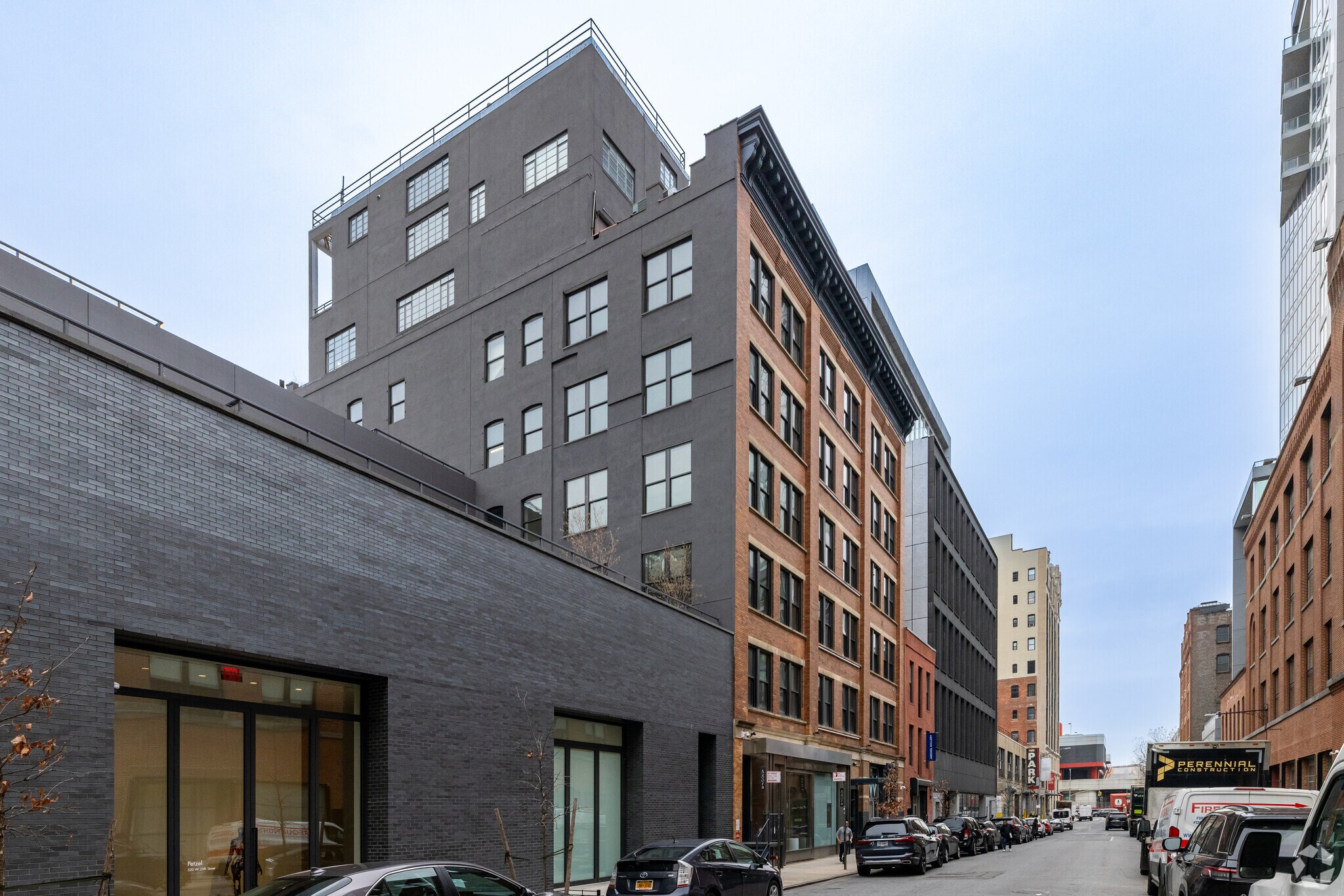 520-530 W 25th St, New York, NY à louer Photo de l’immeuble– Image 1 sur 5