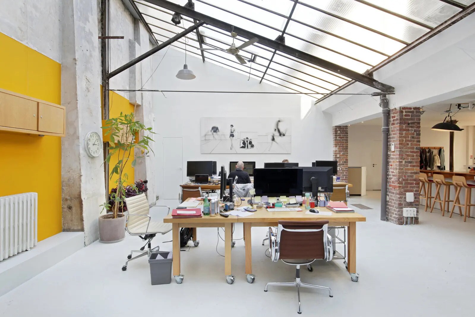 Bureau dans Paris à vendre Photo de l’immeuble– Image 1 sur 3
