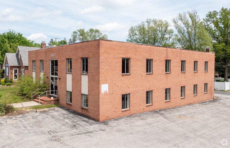 6607 York Rd, Baltimore, MD à vendre - Photo principale – Image 1 sur 12