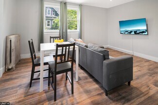 Plus de détails pour Cornell Portfolio - 54 Units - 151 Beds – Logement à vendre, Ithaca, NY
