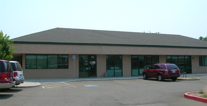 7801 Laguna Blvd, Elk Grove, CA à louer - Photo principale – Image 2 sur 5
