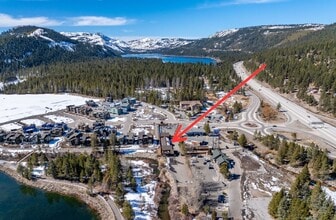12315 Deerfield Dr, Truckee, CA à louer Photo de l’immeuble– Image 2 sur 16