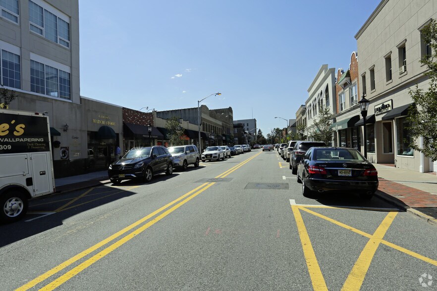 135 Westwood Ave, Westwood, NJ à vendre - Photo de l’immeuble – Image 3 sur 12