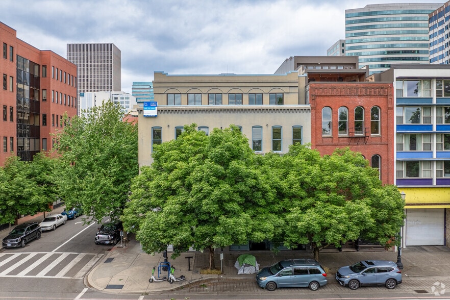 55 SW Yamhill St, Portland, OR à louer - Photo de l’immeuble – Image 2 sur 27