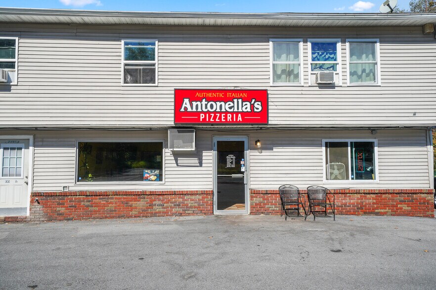 2452 State Route 207, Campbell Hall, NY à vendre - Photo de l’immeuble – Image 3 sur 24