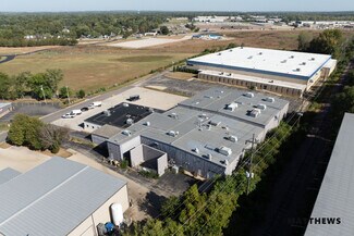 Plus de détails pour 5701 Industrial Ave, Loves Park, IL - Industriel/Logistique à vendre