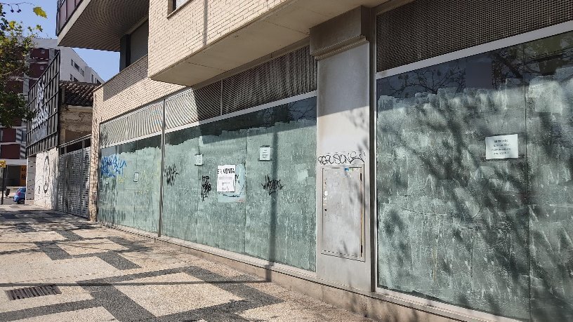 Avenida Alierta, Cesareo, Zaragoza, Zaragoza à vendre - Photo de l’immeuble – Image 3 sur 4