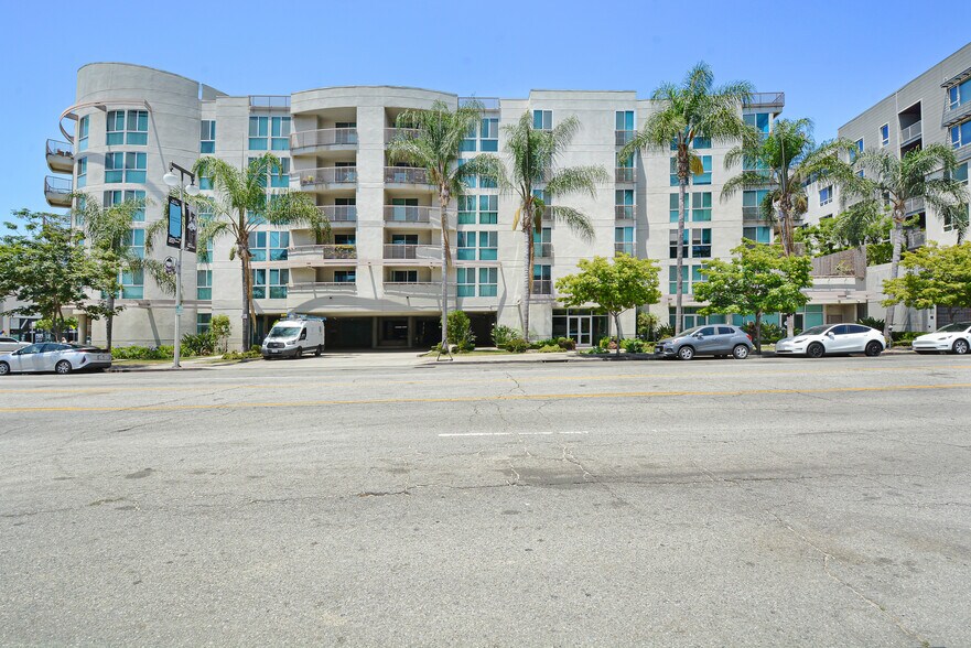 261-269 S San Pedro St, Los Angeles, CA à vendre - Photo de l’immeuble – Image 2 sur 15