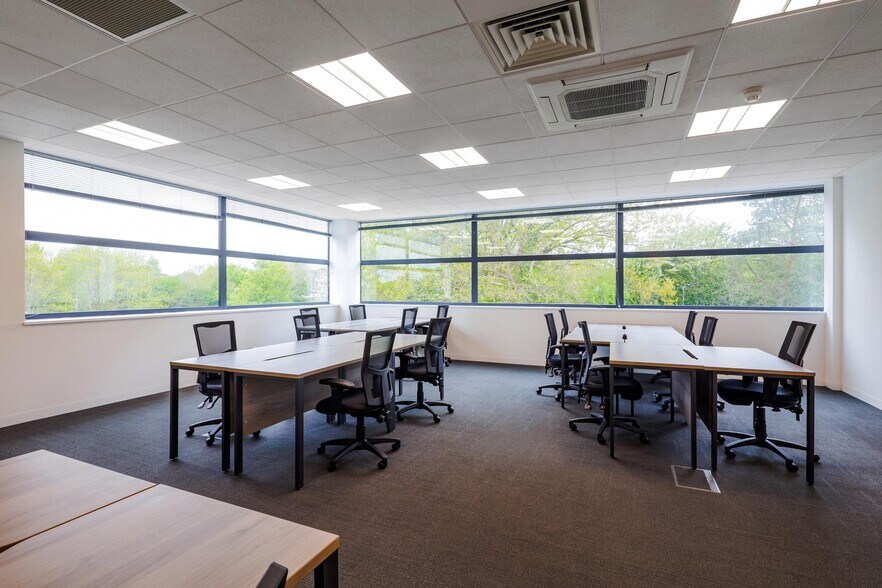 25 Barnes Wallis Rd, Fareham à louer - Photo intérieure – Image 2 sur 7