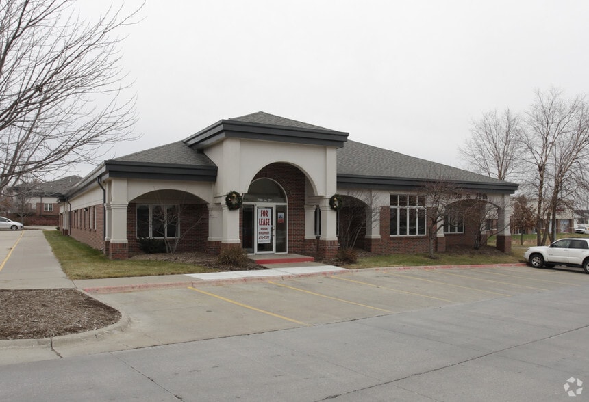 7100 S 29th St, Lincoln, NE à louer - Photo principale – Image 1 sur 2