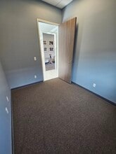 3 Myers Dr, Mullica Hill, NJ à louer Photo intérieure– Image 2 sur 2