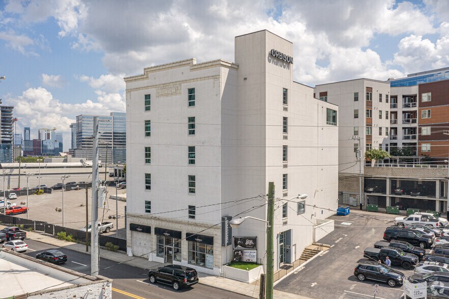 1625 Broadway, Nashville, TN à louer - Photo principale – Image 1 sur 8