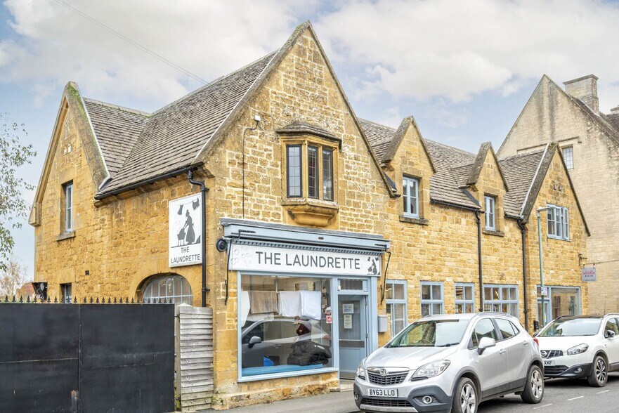 New Rd, Moreton In Marsh à vendre - Photo de l’immeuble – Image 3 sur 7