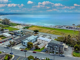 Plus de détails pour 510 Avenue Alhambra, Half Moon Bay, CA - Logement à vendre
