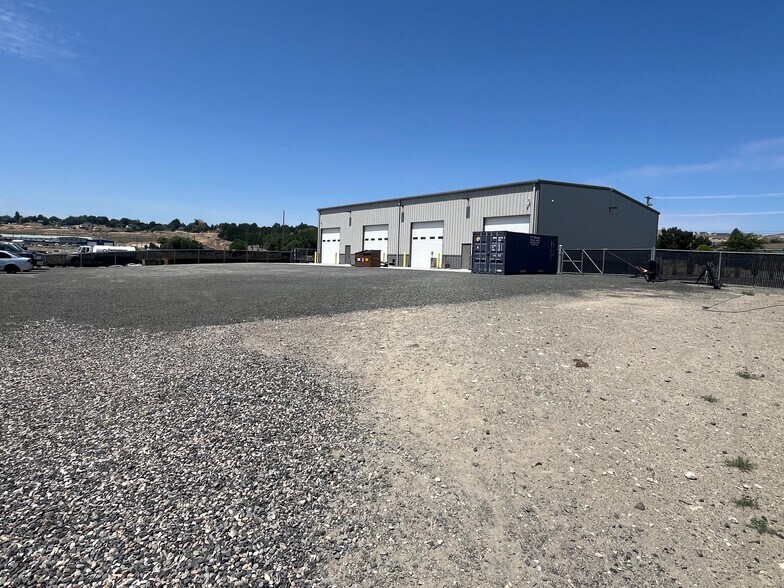 191 Reata rd, Kennewick, WA à louer - Photo de l’immeuble – Image 3 sur 20