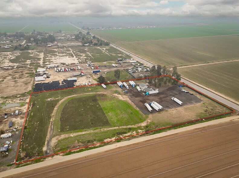 4359 Di Giorgio Rd, Bakersfield, CA à vendre - Photo de l’immeuble – Image 2 sur 7