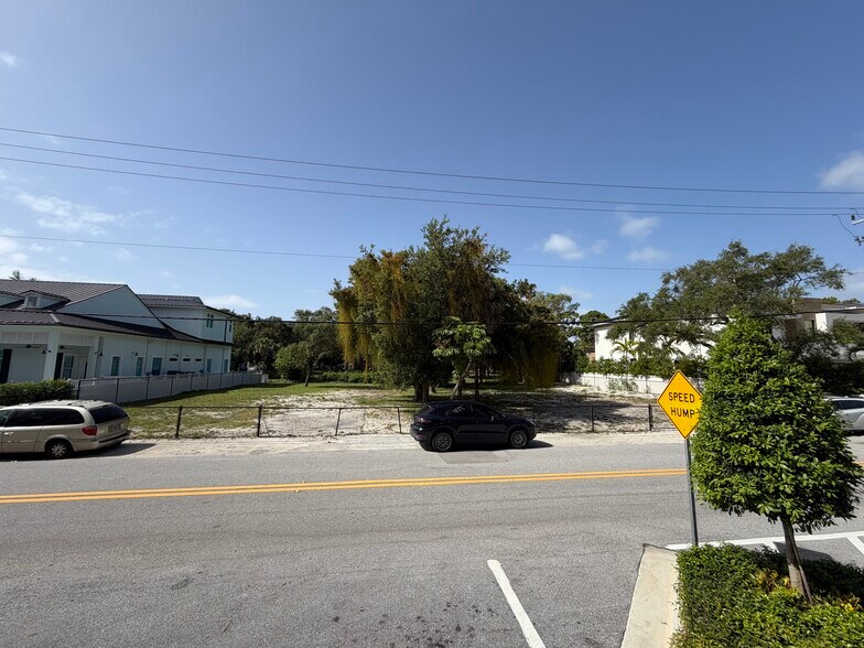 450 E Royal Palm Rd, Boca Raton, FL à vendre - Photo de l’immeuble – Image 2 sur 10
