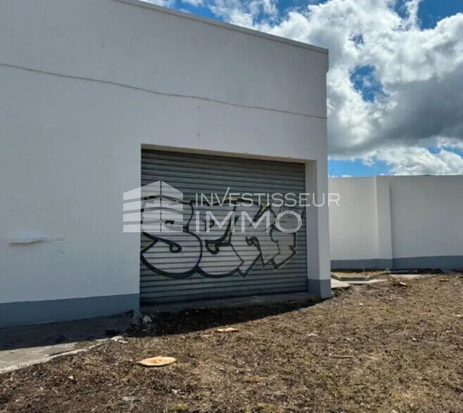 Local commercial dans Gournay-sur-Marne à louer - Photo de l’immeuble – Image 2 sur 3
