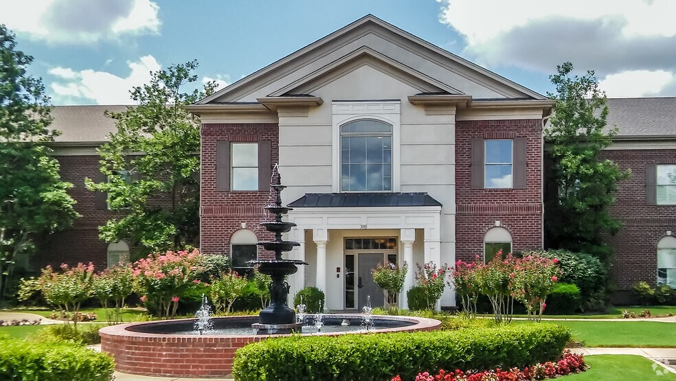 3085 Fountainside Dr, Germantown, TN à louer - Photo de l’immeuble – Image 2 sur 6