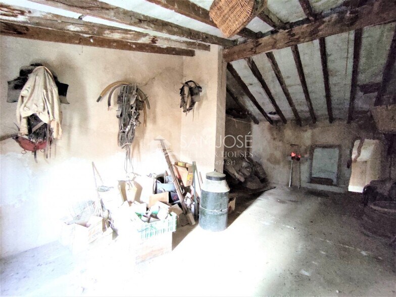 Industriel/Logistique dans Algueña à vendre - Photo de l’immeuble – Image 3 sur 4