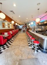 3831 Nostrand Ave, Brooklyn, NY à louer Photo intérieure– Image 2 sur 6