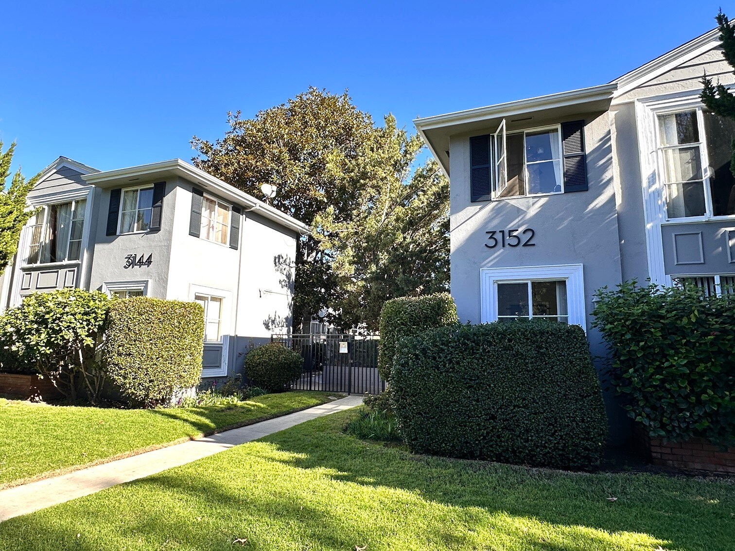 3144-3152 S Barrington Ave, Los Angeles, CA à vendre Photo principale– Image 1 sur 9