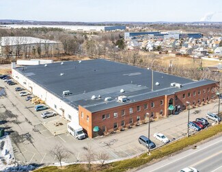 Plus de détails pour 600 S Poplar St, Hazleton, PA - Industriel/Logistique à vendre