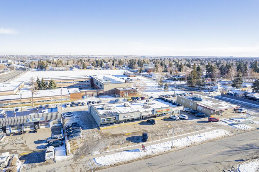 8316-8318 Fairmount Dr SE, Calgary, AB à louer - Aérien – Image 3 sur 3