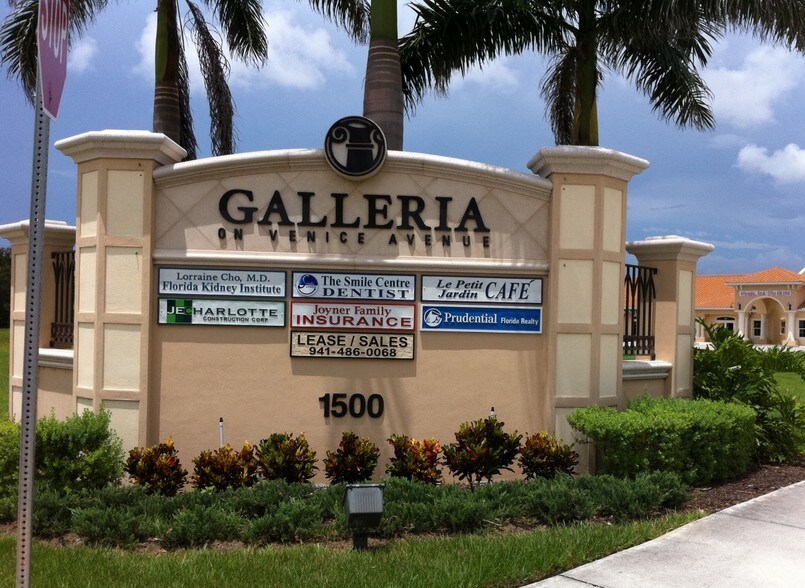 1500 E Venice Ave, Venice, FL à vendre - Photo de l’immeuble – Image 3 sur 43