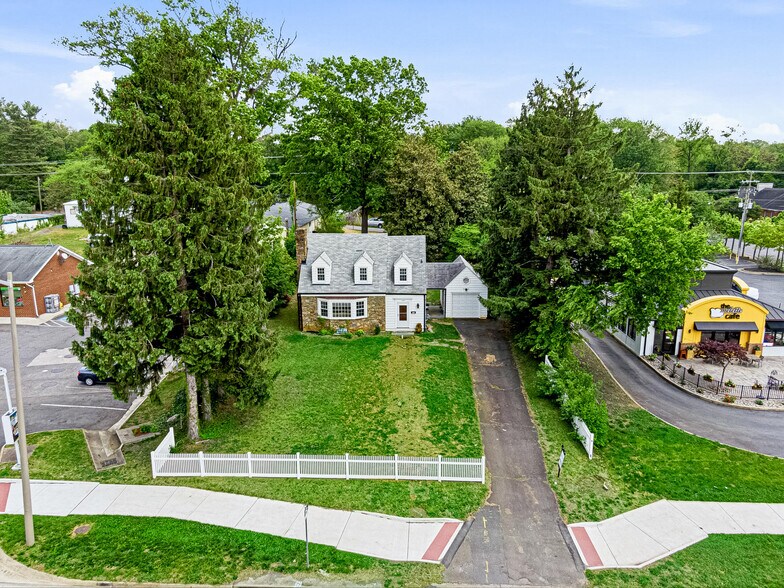 109 Broadview Ave, Warrenton, VA à vendre - Photo de l’immeuble – Image 3 sur 23