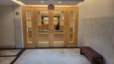 850 Euclid Ave, Cleveland, OH à louer Photo intérieure– Image 2 sur 4