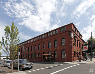 Plus de détails pour 1100-1108 SE Grand Ave, Portland, OR - Local commercial à louer