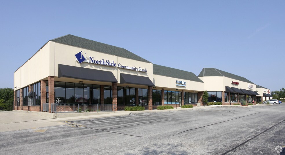 800-860 S Route 83, Mundelein, IL à louer - Photo de l’immeuble – Image 3 sur 5