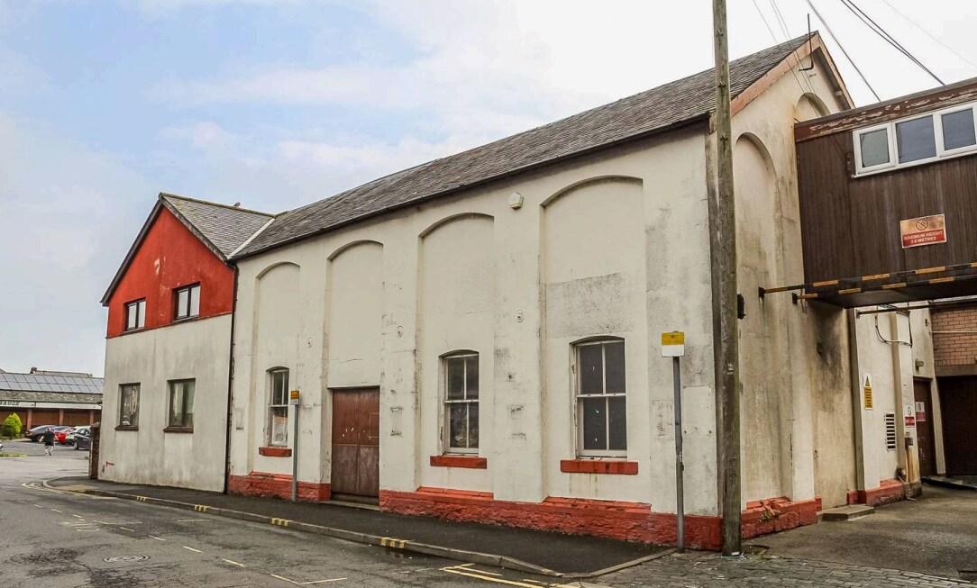 96-98 High St, Annan à vendre Photo principale– Image 1 sur 31