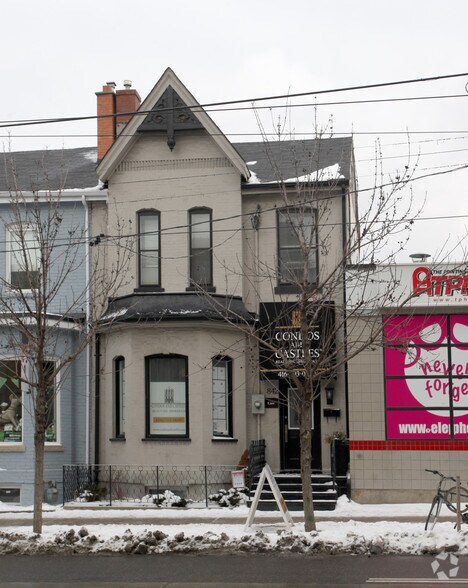 842 King St W, Toronto, ON à louer - Photo de l’immeuble – Image 2 sur 2