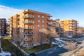 Plus de détails pour 7405-7415 Beaubien St E, Anjou, QC - Logement à vendre