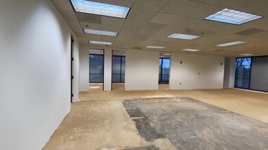 200 Ashford Ctr N, Atlanta, GA à louer - Vidéo sur l’annonce professionnelle 