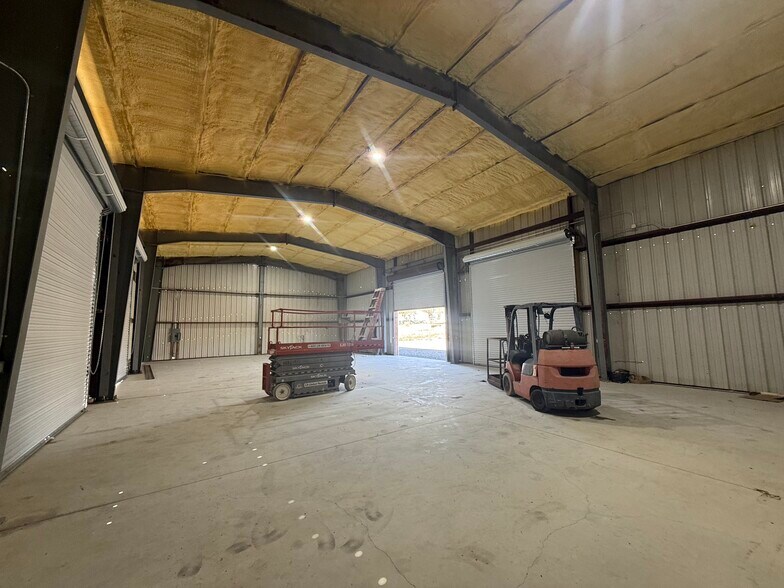 1321 High Rd, Kyle, TX à louer - Photo de l’immeuble – Image 3 sur 14