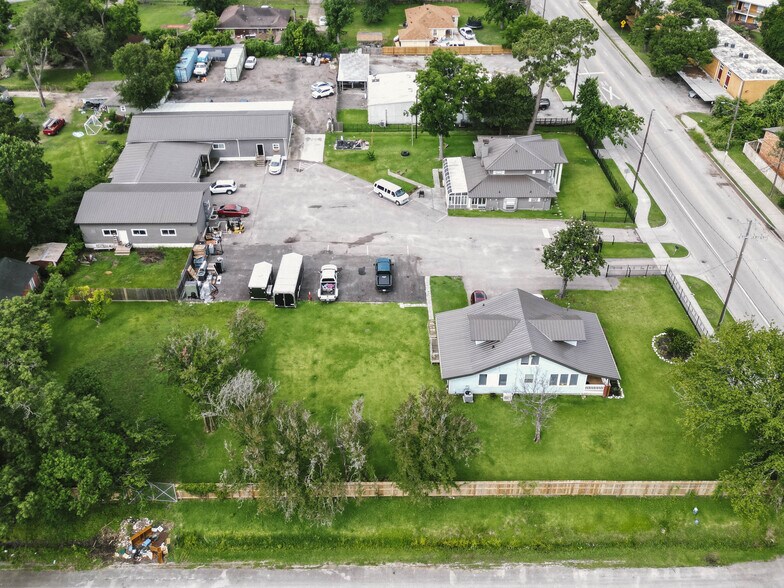 8432 Park Place Blvd, Houston, TX à vendre - Photo de l’immeuble – Image 3 sur 31
