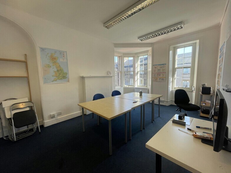 86-92 Causewayside, Edinburgh à louer - Photo de l’immeuble – Image 3 sur 8