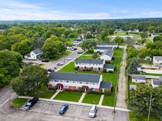 Plus de détails pour 425 Donovan St, South Lyon, MI - Logement à vendre