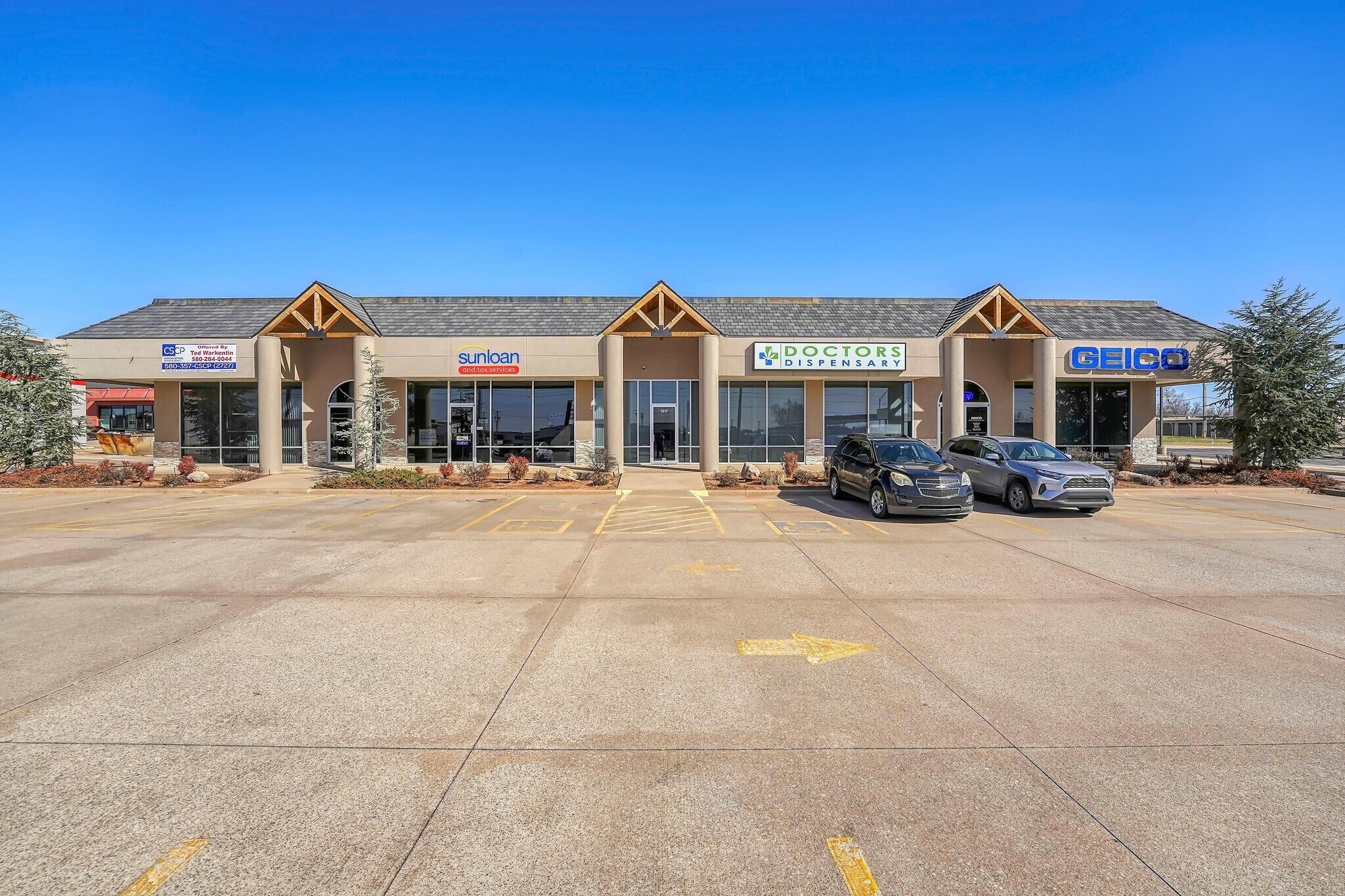 1317 NW Sheridan Rd, Lawton, OK à louer Photo principale– Image 1 sur 3