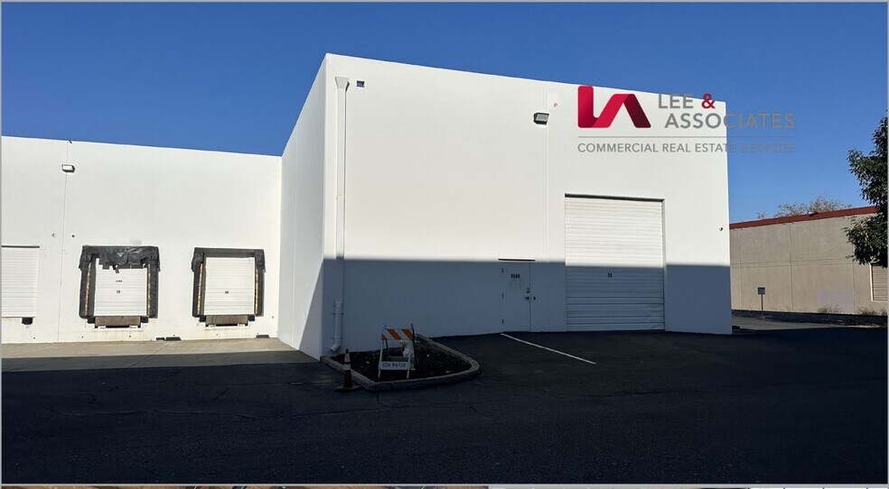 1580 Zephyr Ave, Hayward, CA à louer - Photo de l’immeuble – Image 3 sur 8