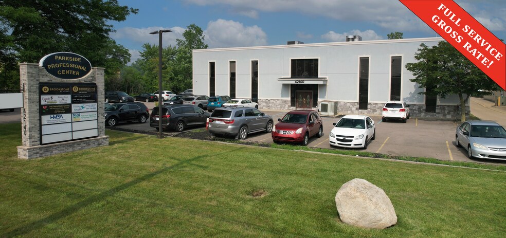 42140 Van Dyke Ave, Sterling Heights, MI à louer - Photo de l’immeuble – Image 1 sur 1