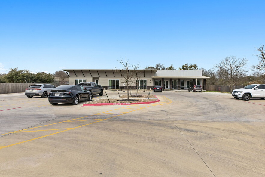 6000 Menchaca Rd, Austin, TX à louer - Photo de l’immeuble – Image 3 sur 12