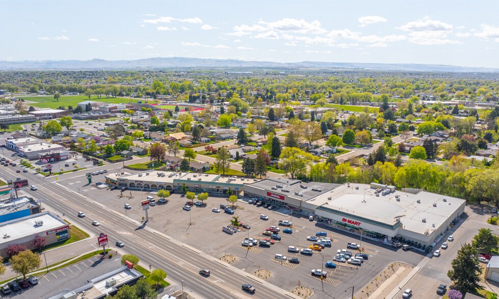 509 12 Ave, Nampa, ID à louer - Photo de l’immeuble – Image 1 sur 7