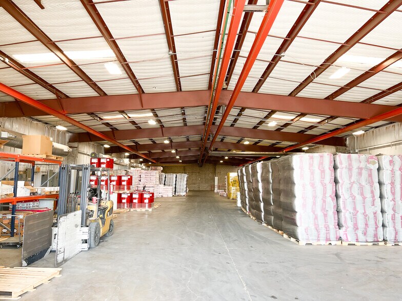 921 E 66th, Lubbock, TX à vendre - Photo de l’immeuble – Image 3 sur 11