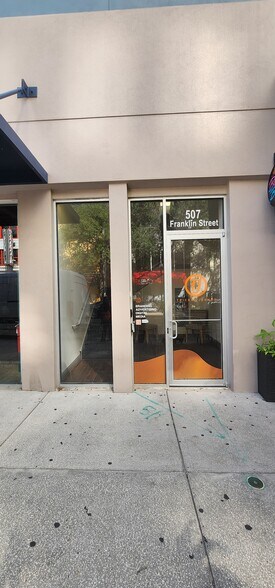507 N Franklin St, Tampa, FL à louer - Photo de l’immeuble – Image 2 sur 19
