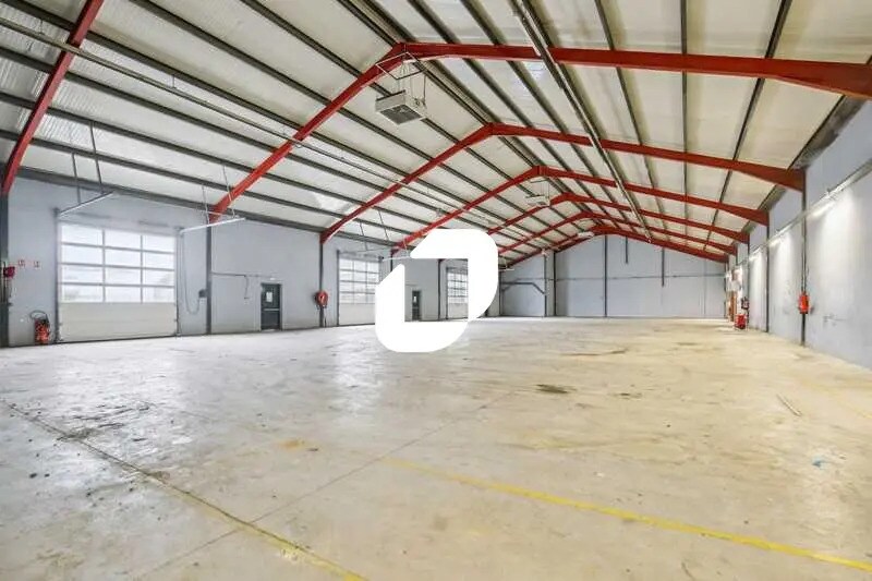 Bureau dans Gonesse à louer - Photo de l’immeuble – Image 3 sur 14